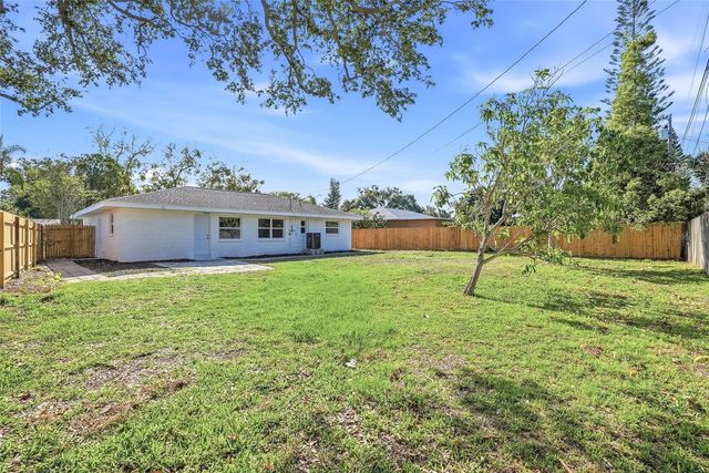 4720 MOHEGAN ROAD, St Petersburg, FL 33708
