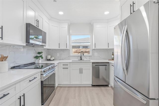 4720 MOHEGAN ROAD, St Petersburg, FL 33708