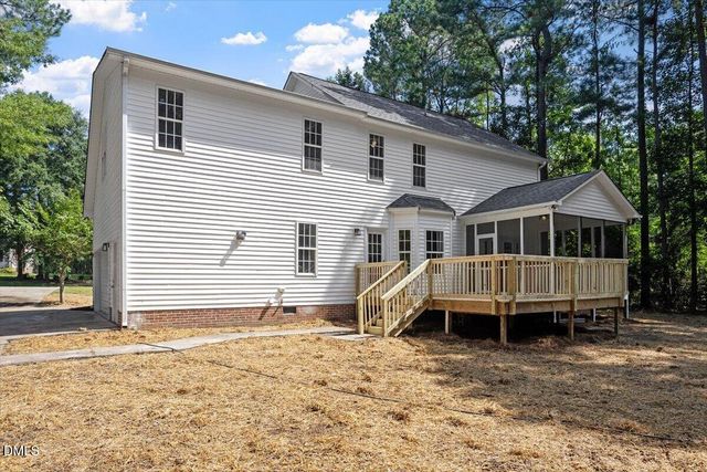 72 Montpelier Lane, Clayton, NC 27527