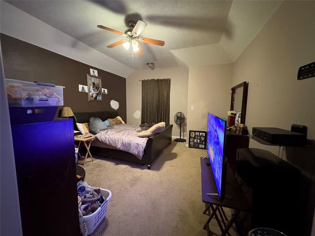 13801 Stark Bridge Lane, Rosharon, TX 77583