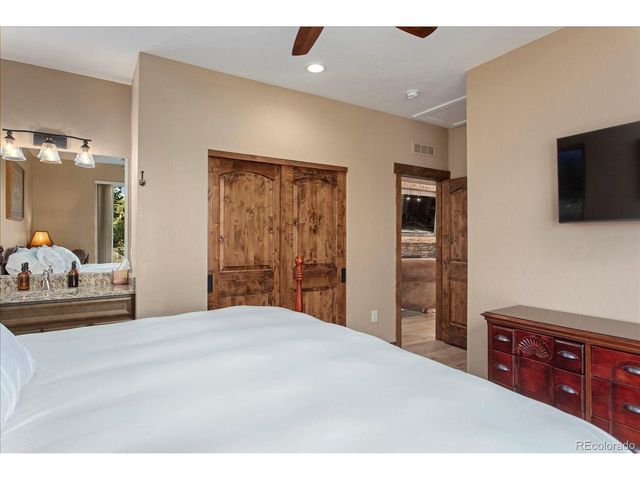 14982 Mary Murphy Dr, Nathrop, CO 81236