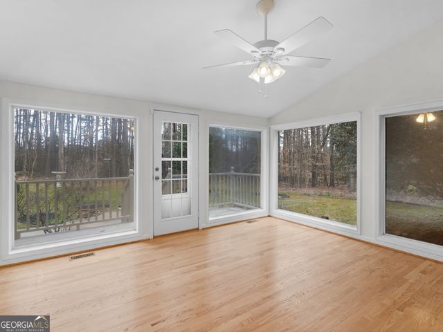 140 Lakeland Circle, Fayetteville, GA 30215