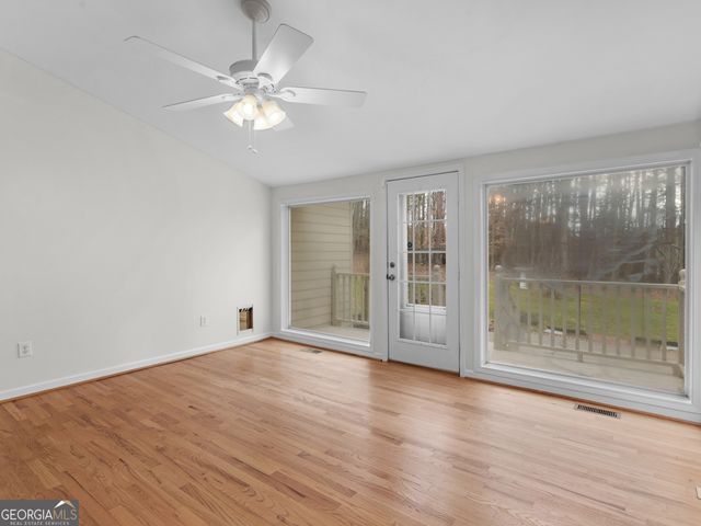 140 Lakeland Circle, Fayetteville, GA 30215