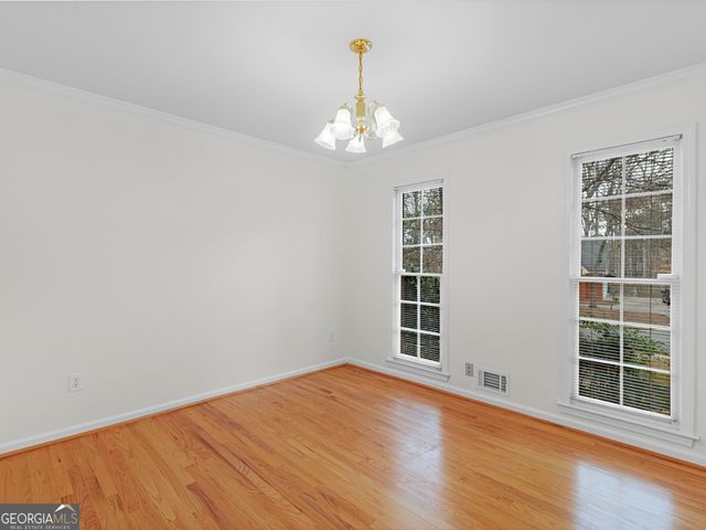 140 Lakeland Circle, Fayetteville, GA 30215