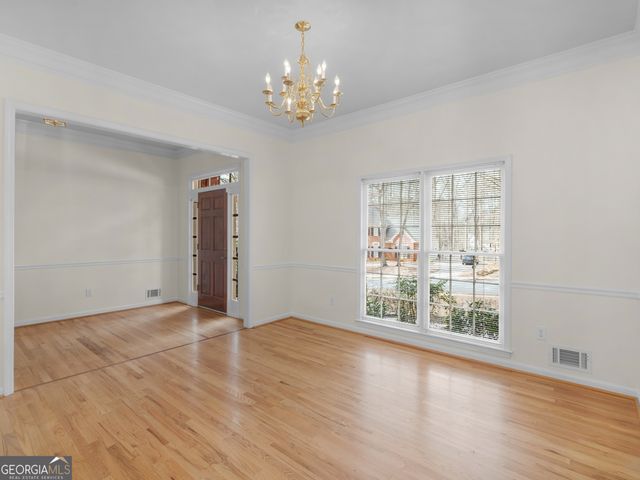 140 Lakeland Circle, Fayetteville, GA 30215