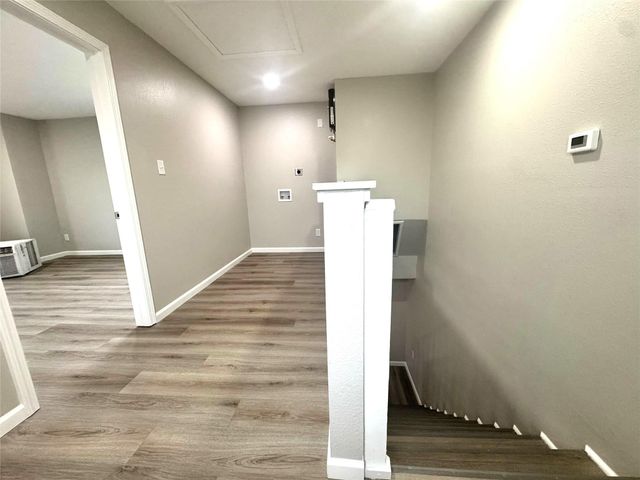 8704 Lanewood Drive A, Houston, TX 77016