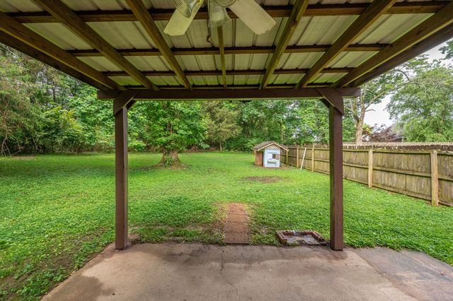 5222 Dove Trl, Hermitage, TN 37076
