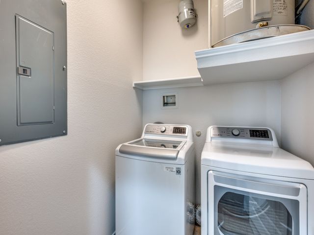 950 Henderson Street, Fort Worth, TX 76102