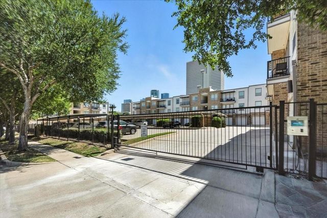 950 Henderson Street, Fort Worth, TX 76102