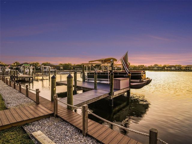 1018 OVERLOOK COURT, Bradenton, FL 34208