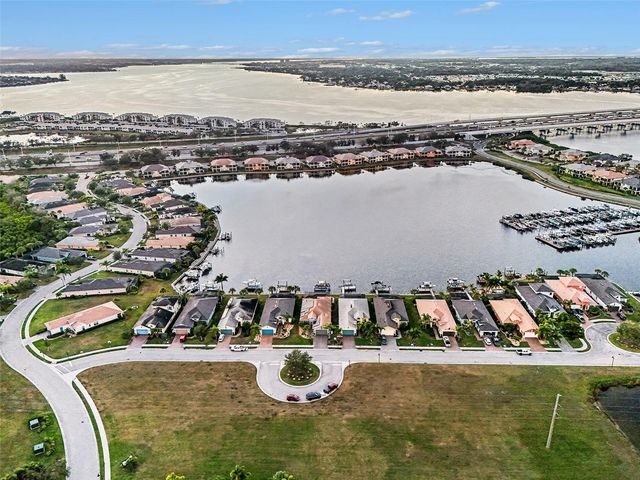 1018 OVERLOOK COURT, Bradenton, FL 34208