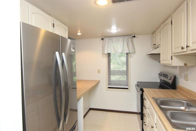 6316 N Allen Rd Unit 23, Peoria, IL 61614