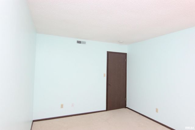 6316 N Allen Rd Unit 23, Peoria, IL 61614