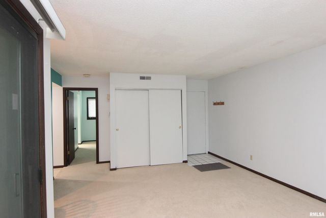 6316 N Allen Rd Unit 23, Peoria, IL 61614