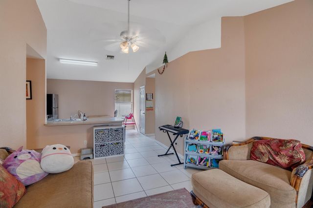 426 15th Lane SW, Vero Beach, FL 32962