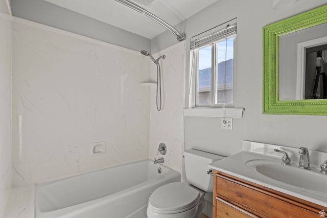 3647 N 575 E, North Ogden, UT 84414