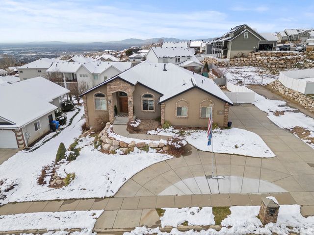 3647 N 575 E, North Ogden, UT 84414