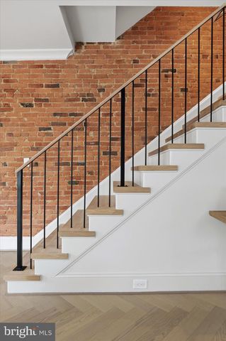 1509 CAROLINE ST NW, Washington, DC 20009