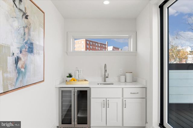 1509 CAROLINE ST NW, Washington, DC 20009