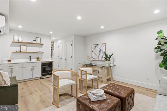 1509 CAROLINE ST NW, Washington, DC 20009