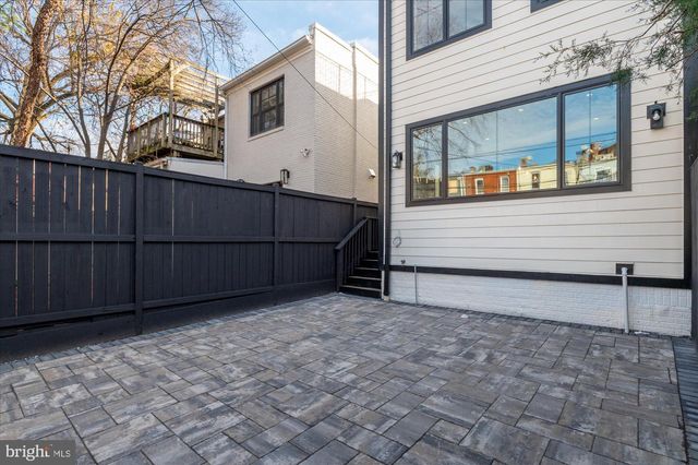 1509 CAROLINE ST NW, Washington, DC 20009