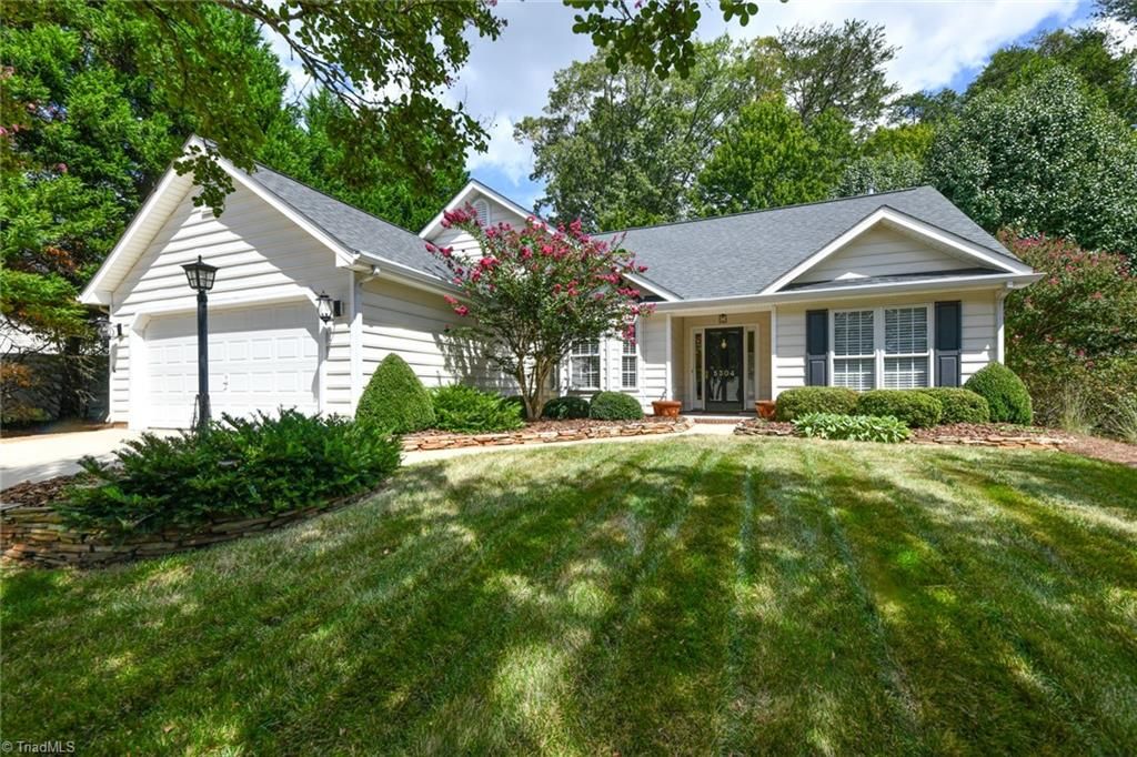 5304 Brookstead Drive, Summerfield, NC 27358