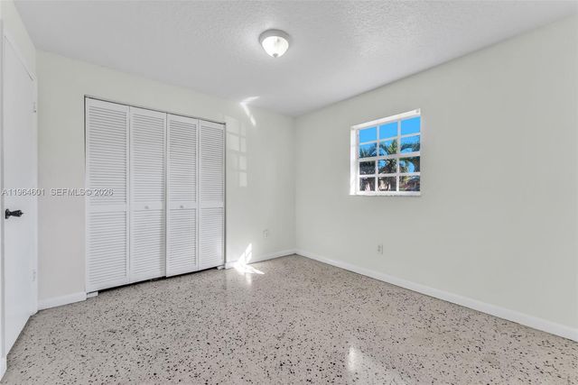 15231 SW 302nd St, Homestead, FL 33033