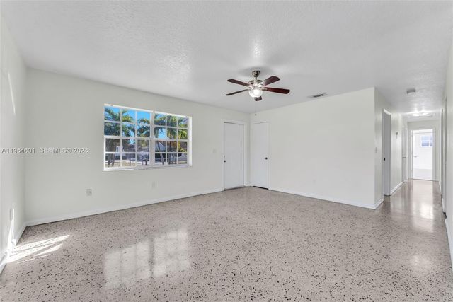 15231 SW 302nd St, Homestead, FL 33033