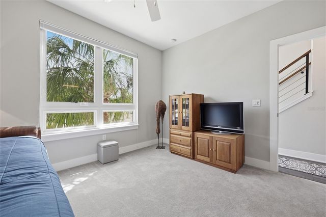 5016 SW 34TH PLACE, Gainesville, FL 32608