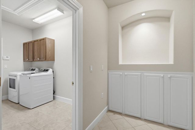 421 Rio Grande LOOP, Georgetown, TX 78633