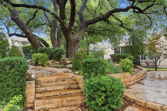 421 Rio Grande LOOP, Georgetown, TX 78633