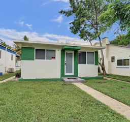 1853 Madison Street 1, Hollywood, FL 33020