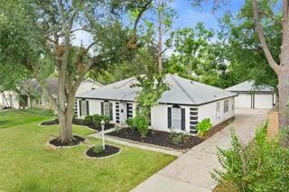 2019 Shadow Bend Drive, Houston, TX 77043