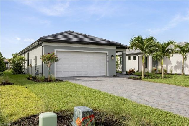 19218 Hinkley DR, Estero, FL 33928