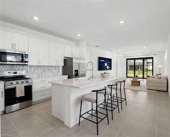 19218 Hinkley DR, Estero, FL 33928
