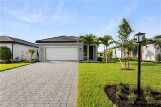19218 Hinkley DR, Estero, FL 33928