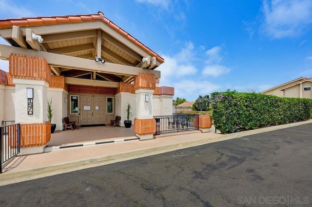 1731 Caminito Ardiente, La Jolla, CA 92037