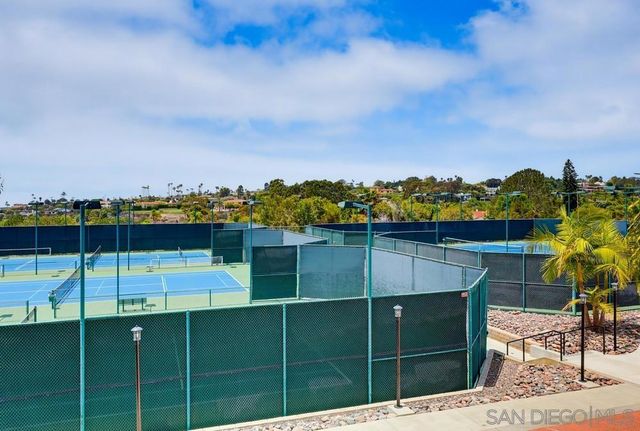 1731 Caminito Ardiente, La Jolla, CA 92037