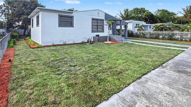 15694 NE 10th Ct, North Miami Beach, FL 33162