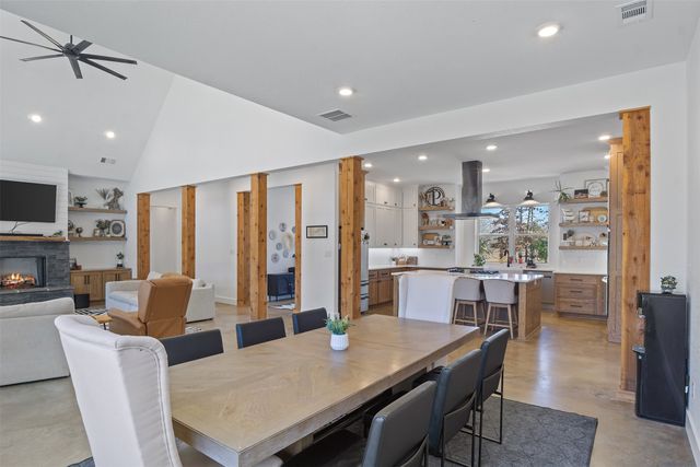 8012 County Road 1201, Malakoff, TX 75148