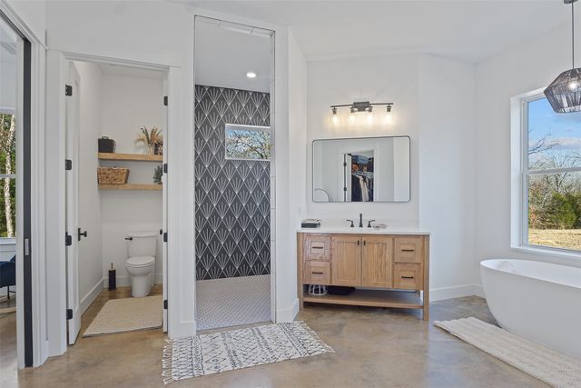 8012 County Road 1201, Malakoff, TX 75148