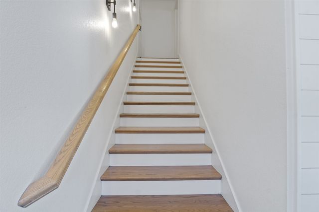 8012 County Road 1201, Malakoff, TX 75148