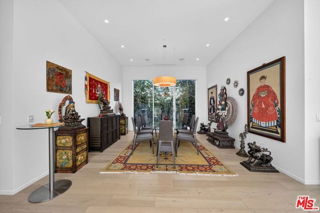 6356 W 5th Street, Los Angeles, CA 90048