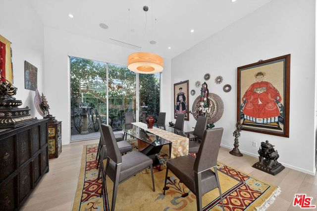 6356 W 5th Street, Los Angeles, CA 90048