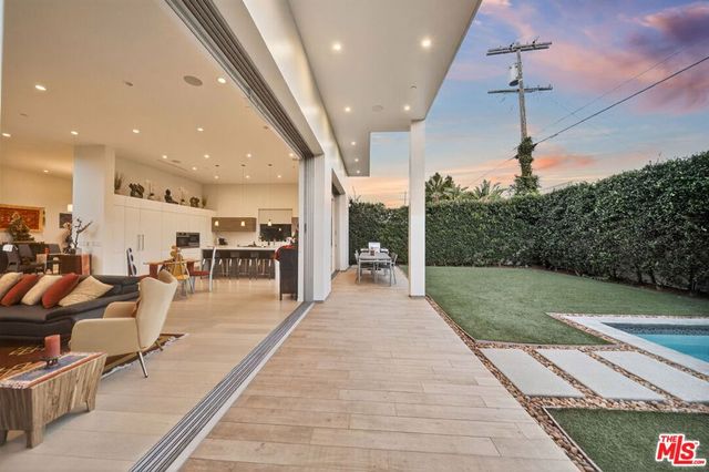 6356 W 5th Street, Los Angeles, CA 90048