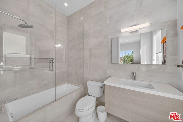 6356 W 5th Street, Los Angeles, CA 90048