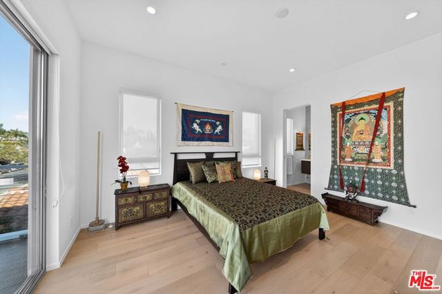 6356 W 5th Street, Los Angeles, CA 90048