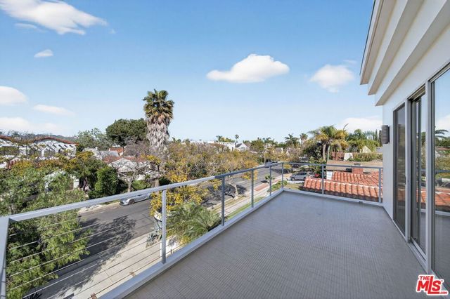 6356 W 5th Street, Los Angeles, CA 90048