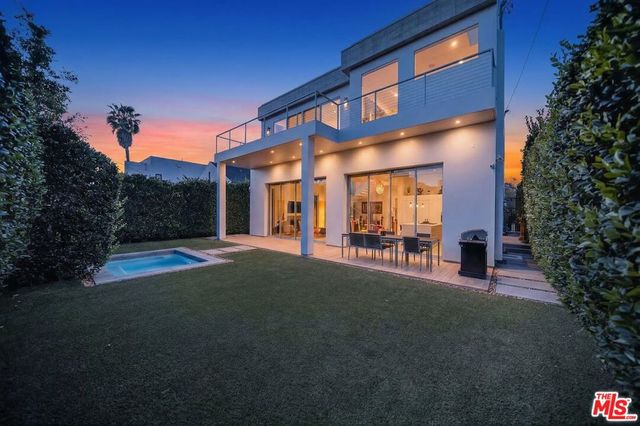 6356 W 5th Street, Los Angeles, CA 90048