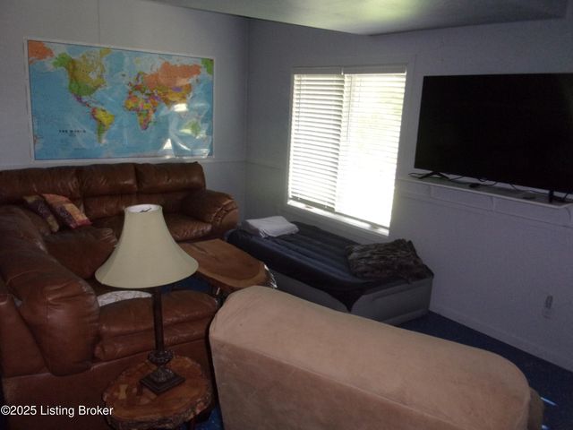 1712 Highview Church Rd, Bloomfield, KY 40008